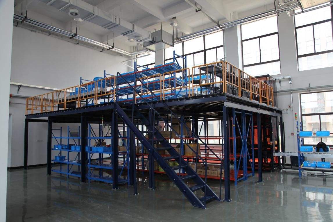 無錫貨架廠家與您分享:汽車零配件行業(yè)常用的倉庫存儲(chǔ)設(shè)備! 無錫貨架廠家與您分享:汽車零配件行業(yè)常用的倉庫存儲(chǔ)設(shè)備!