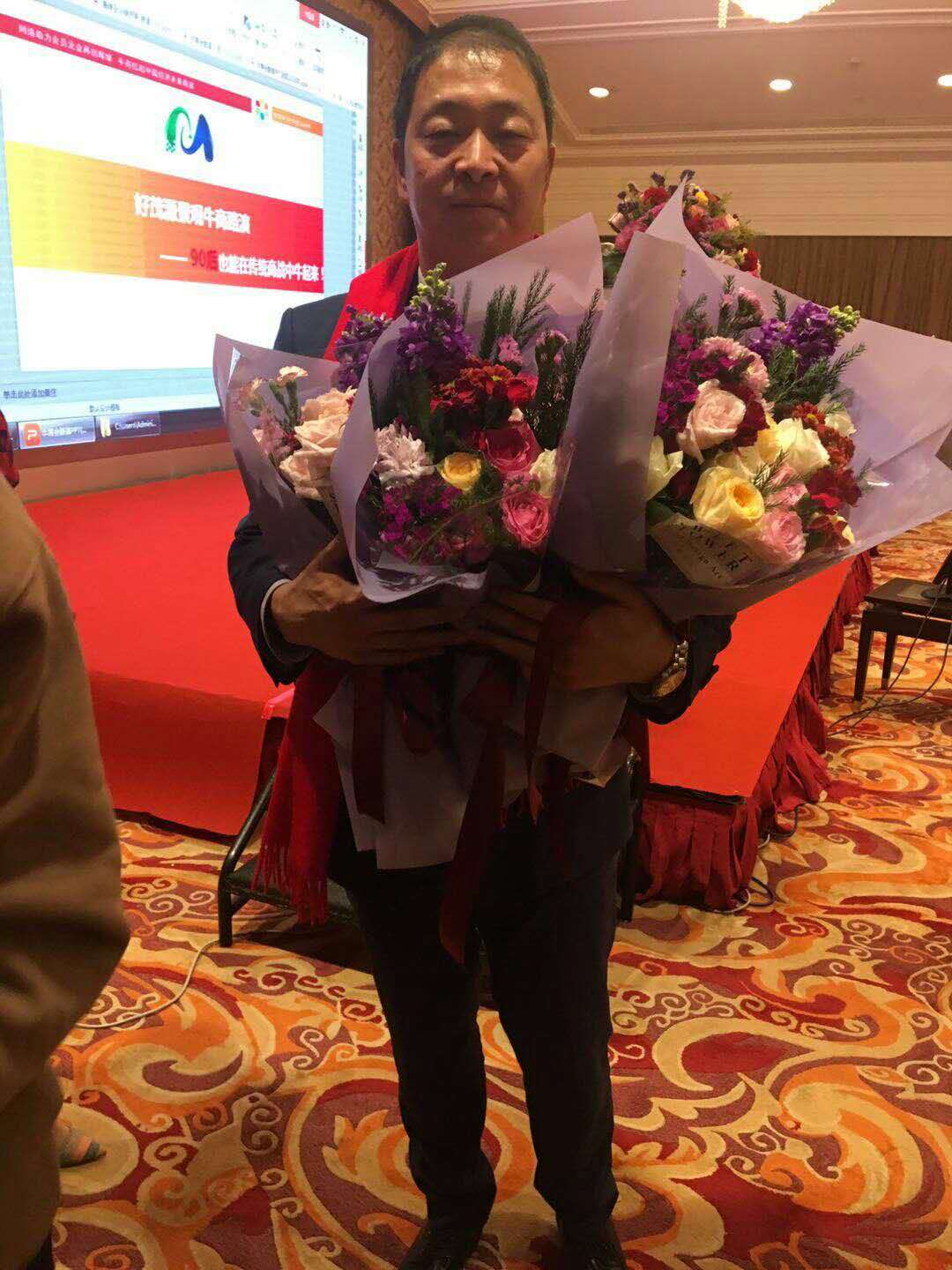 賽維亞倉(cāng)儲(chǔ)貨架周躍飛