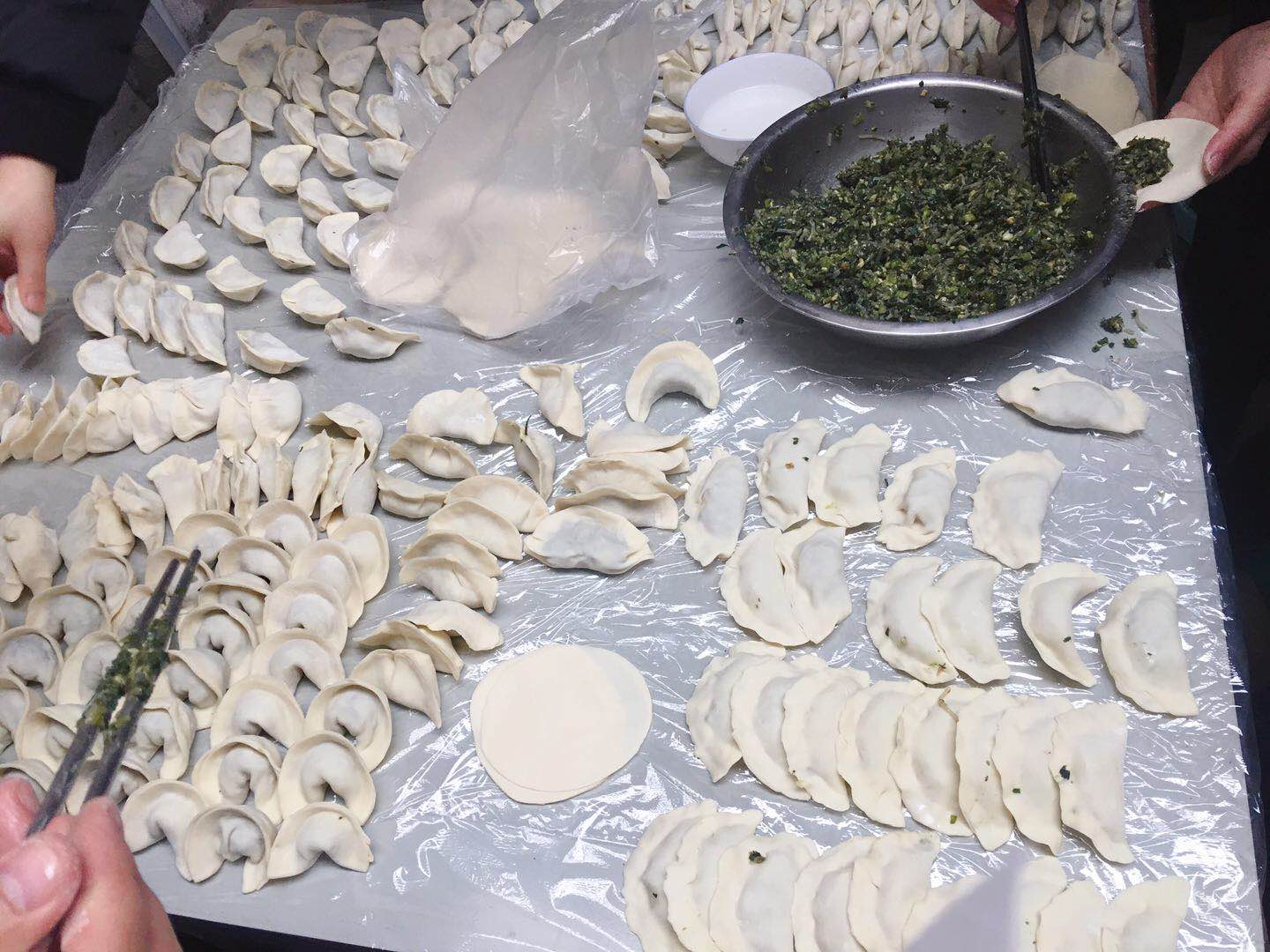 無錫賽維亞新年包餃子