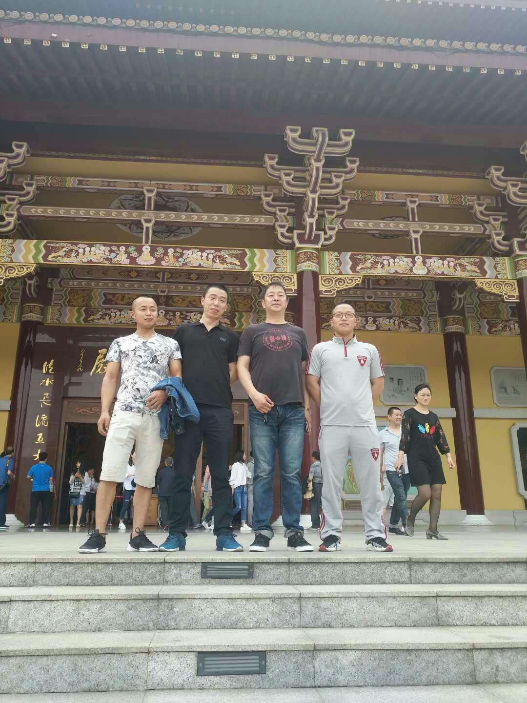 無錫貨架廠賽維亞