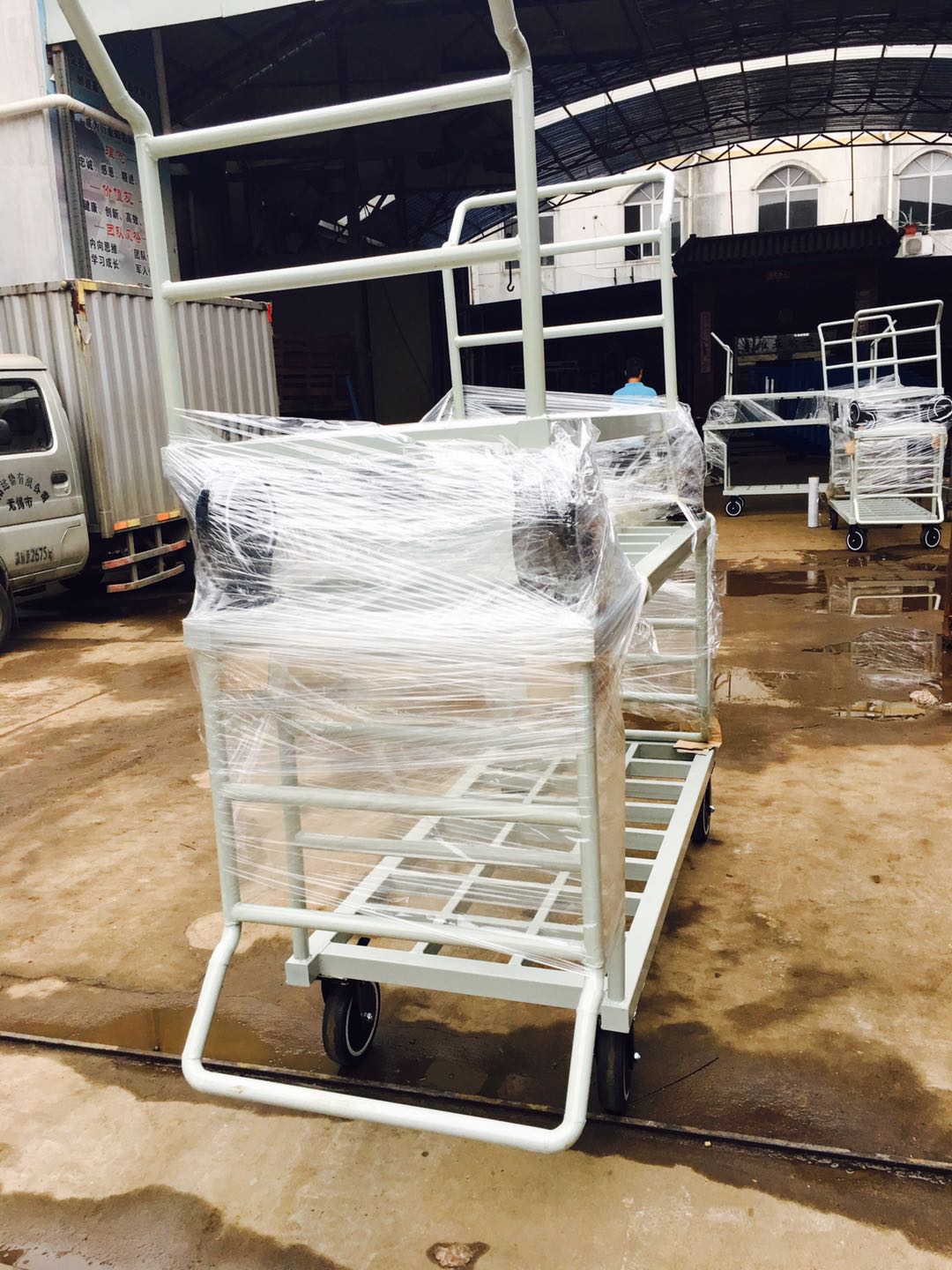 你值得擁有賽維亞網格手推車