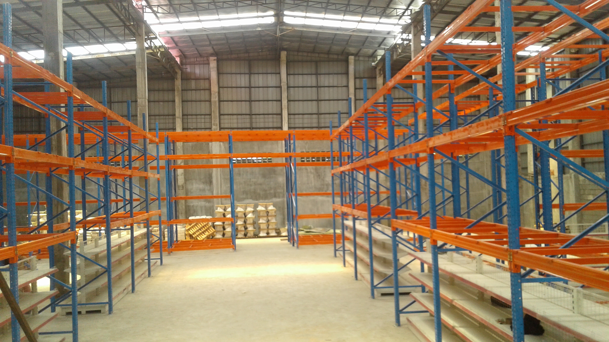 定制貨架,采購(gòu)貨架,貨架廠商