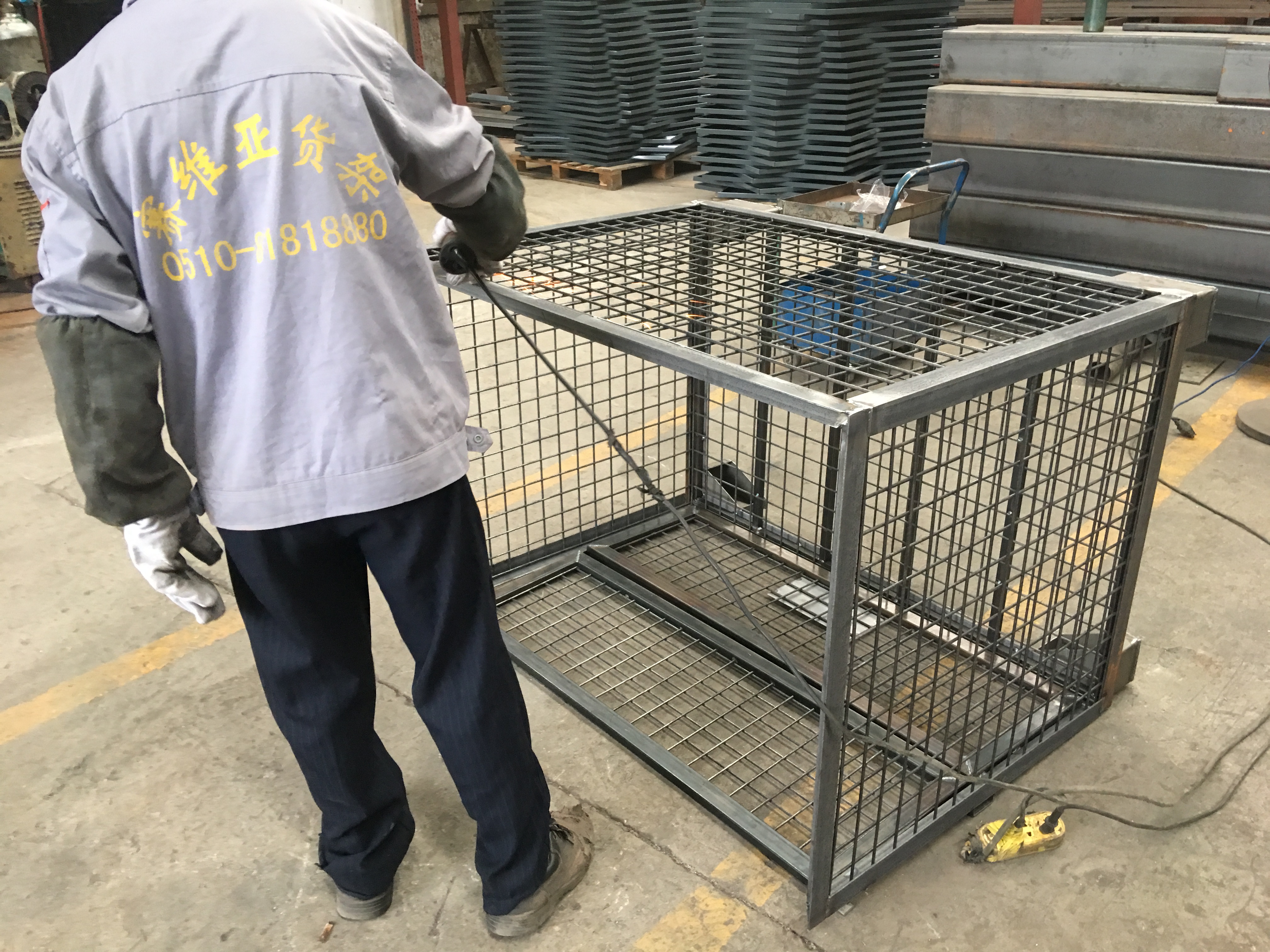 無(wú)錫鋼制料箱,無(wú)錫網(wǎng)格折疊料箱,無(wú)錫鋼制網(wǎng)格折疊料箱