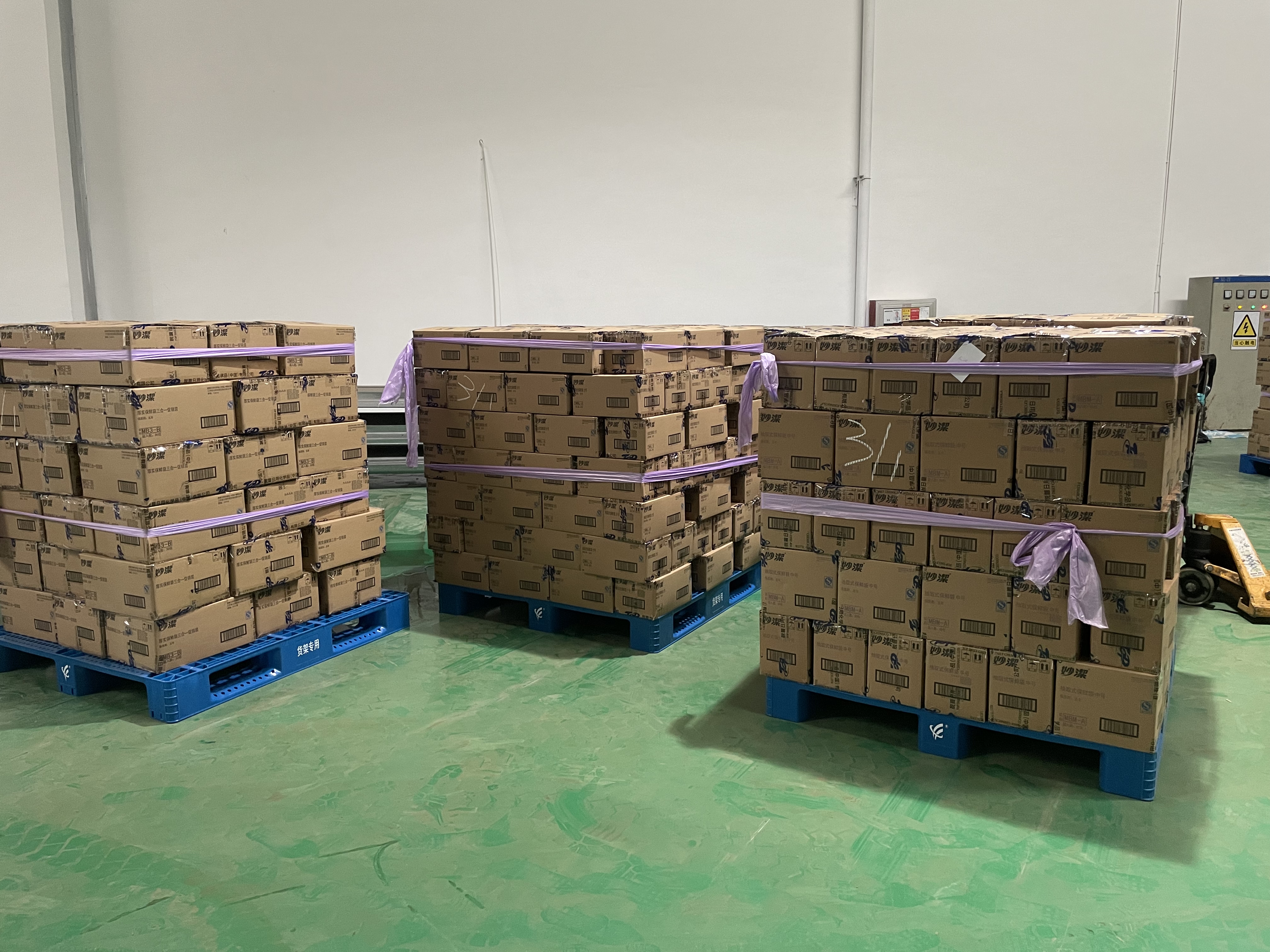 貫通貨架,通廊式貨架,駛入式倉儲貨架