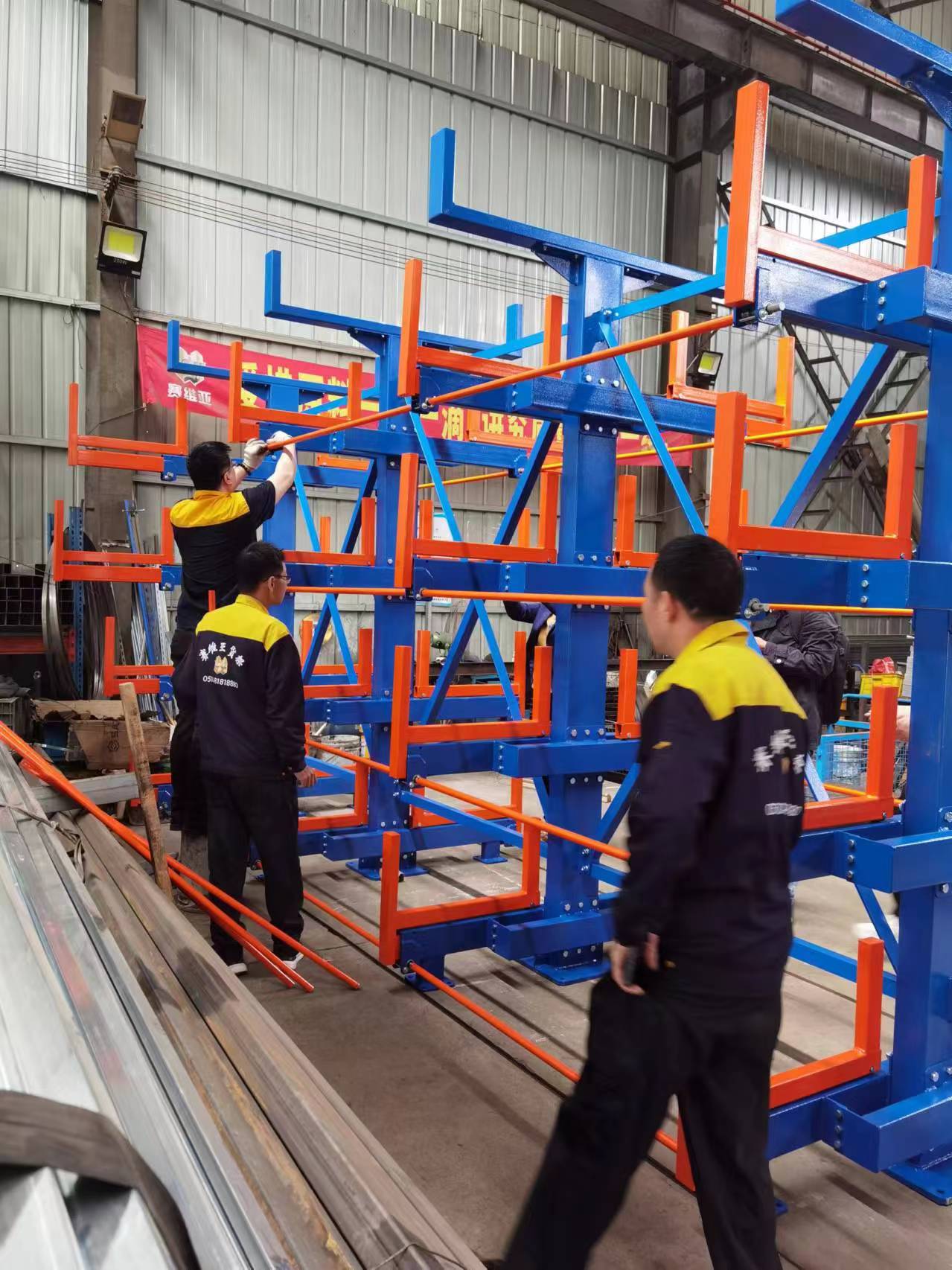 懸臂貨架,伸縮懸臂貨架,手搖懸臂貨架